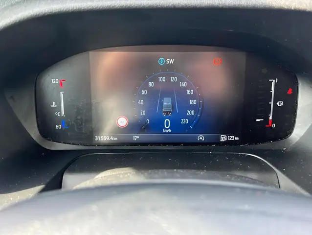 Ford Transit view 6