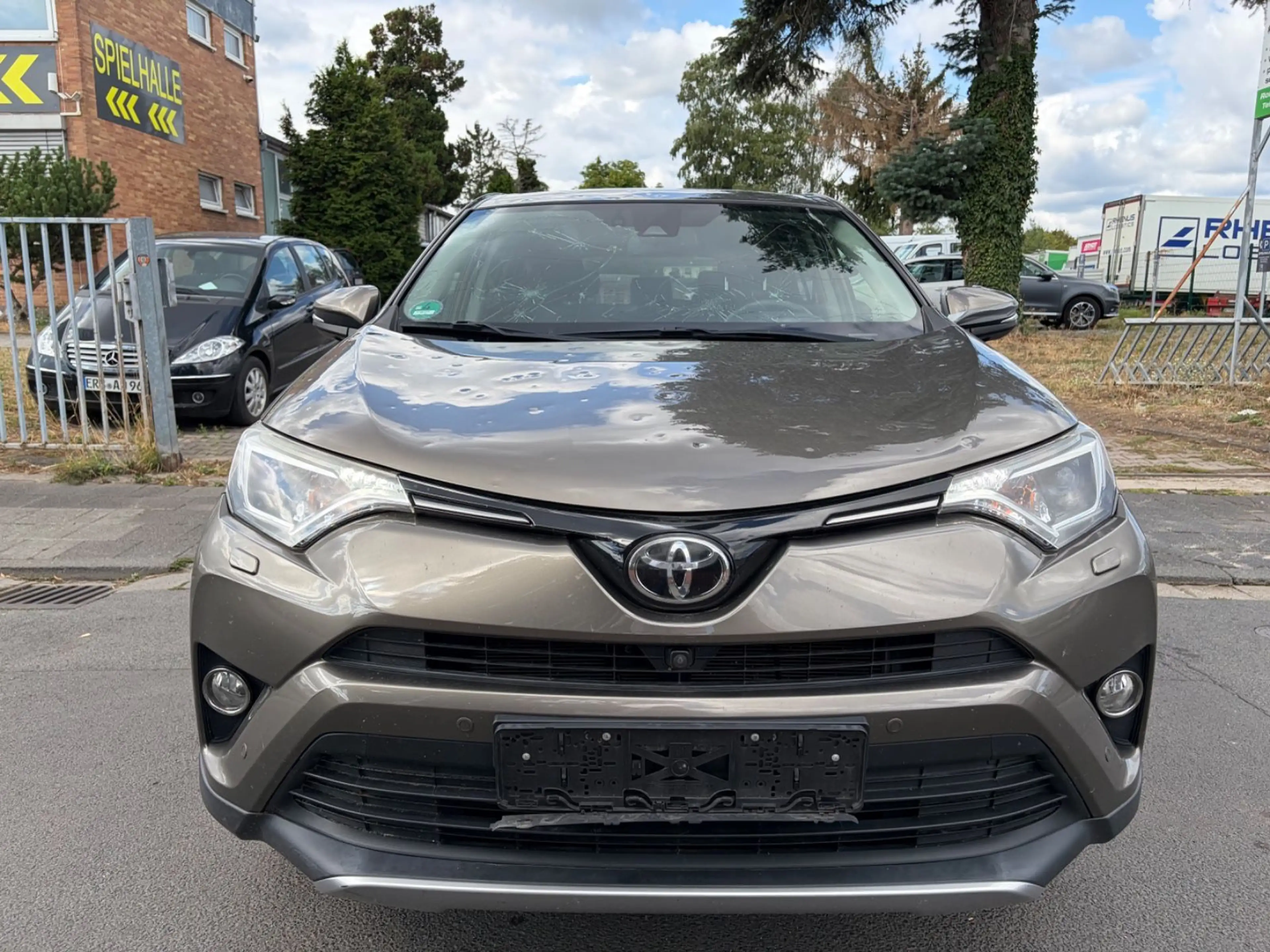 Toyota RAV 4 2,0-l-VVT-I 4x4 HAIL ! HAGEL — photo 3