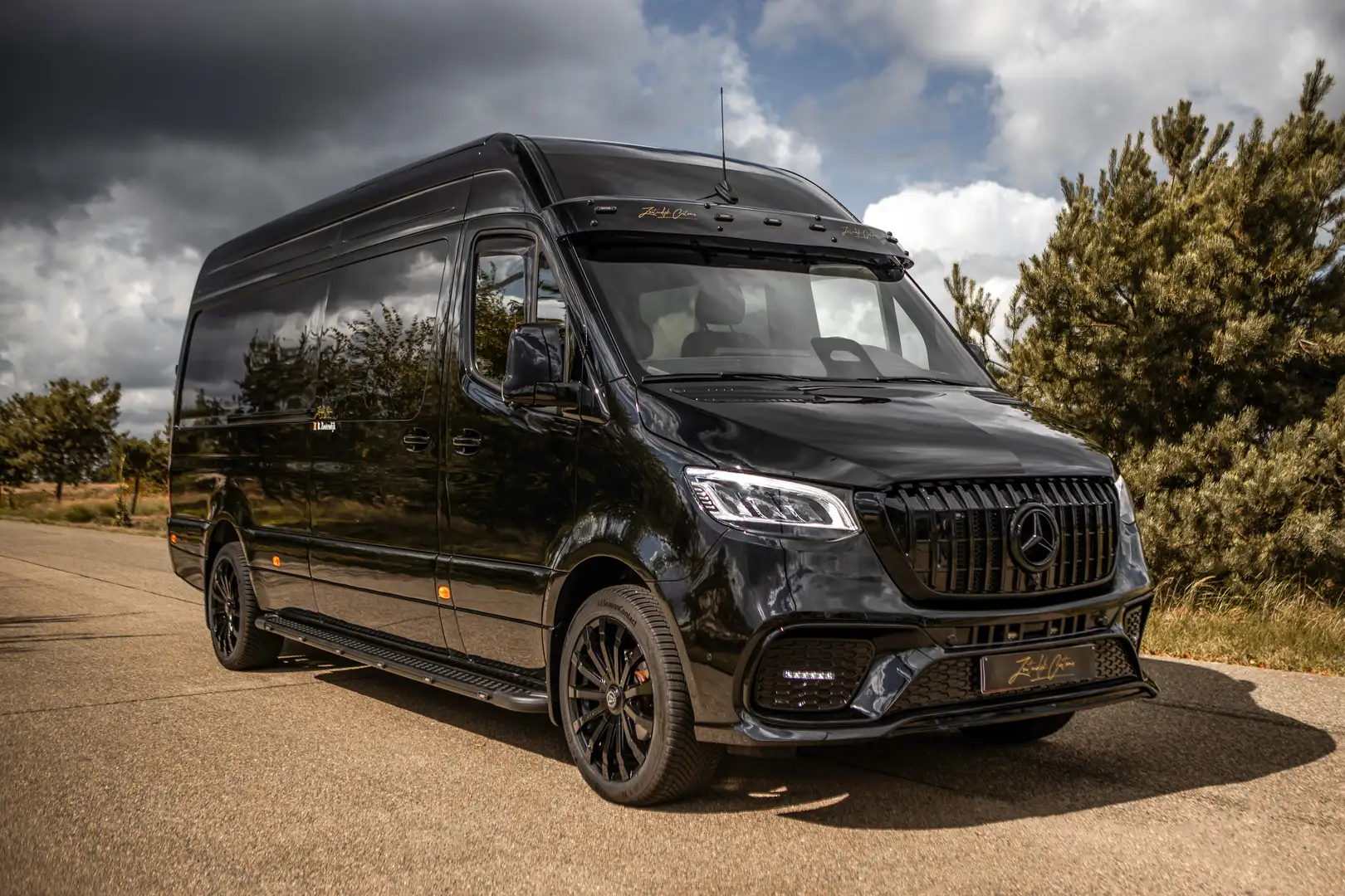 Mercedes-Benz Sprinter 319 CDI Lang HA 9G-TRONIC PRO Noir - 1