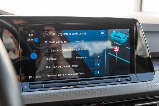Volkswagen Golf view 22