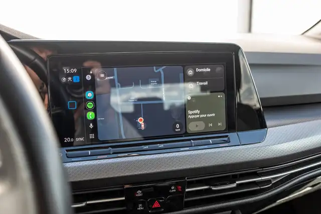 Volkswagen Golf view 11