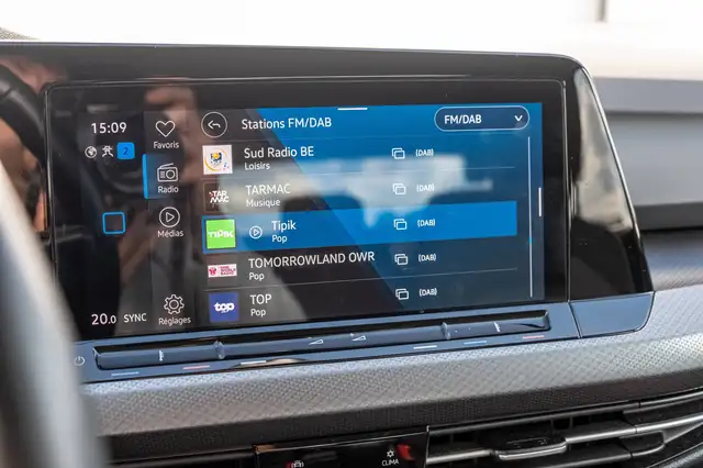 Volkswagen Golf view 16