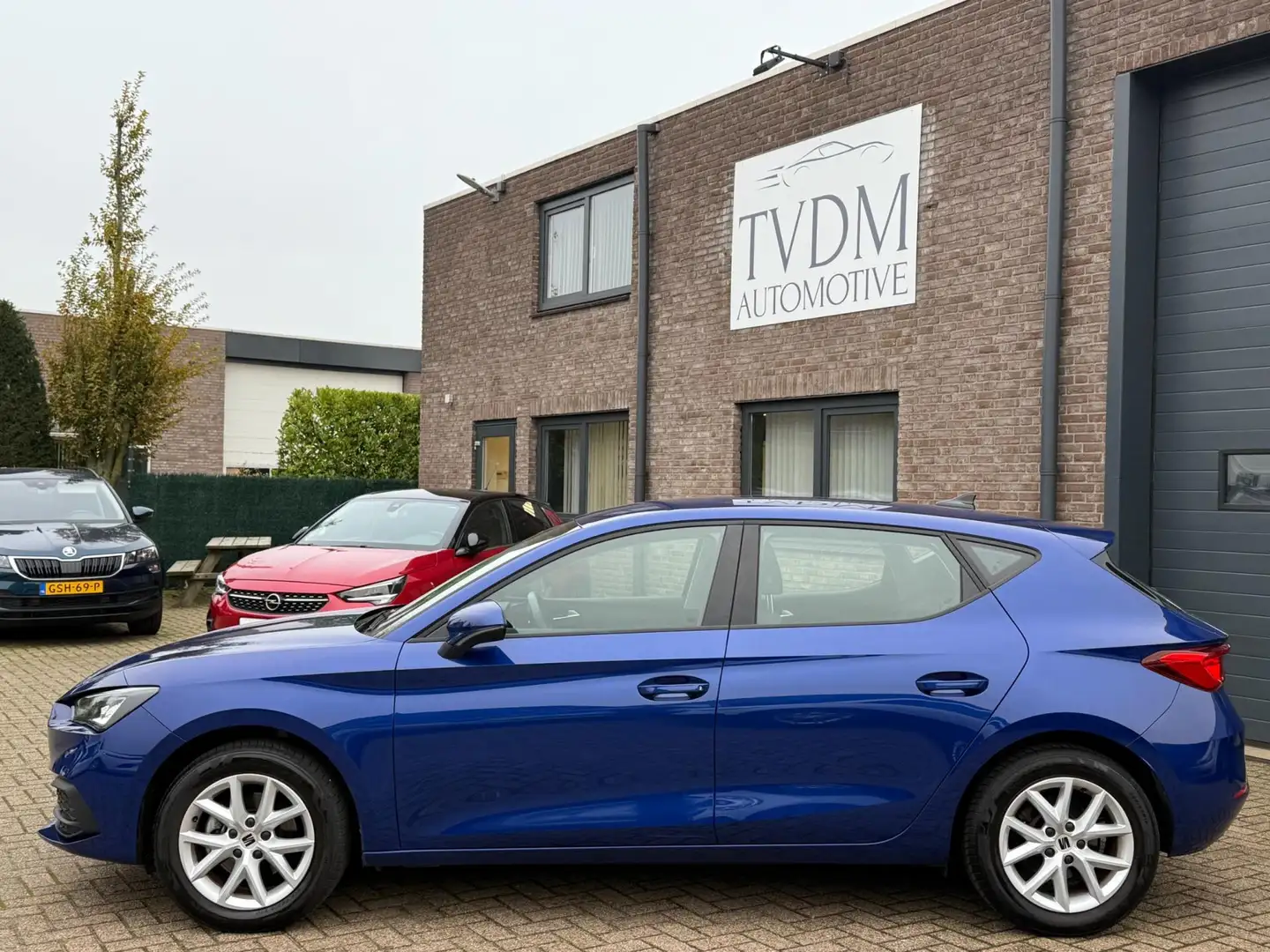SEAT Leon 1.5 TSI Style Apple Carplay, Stoel/Stuurverw, Crui Blauw - 2