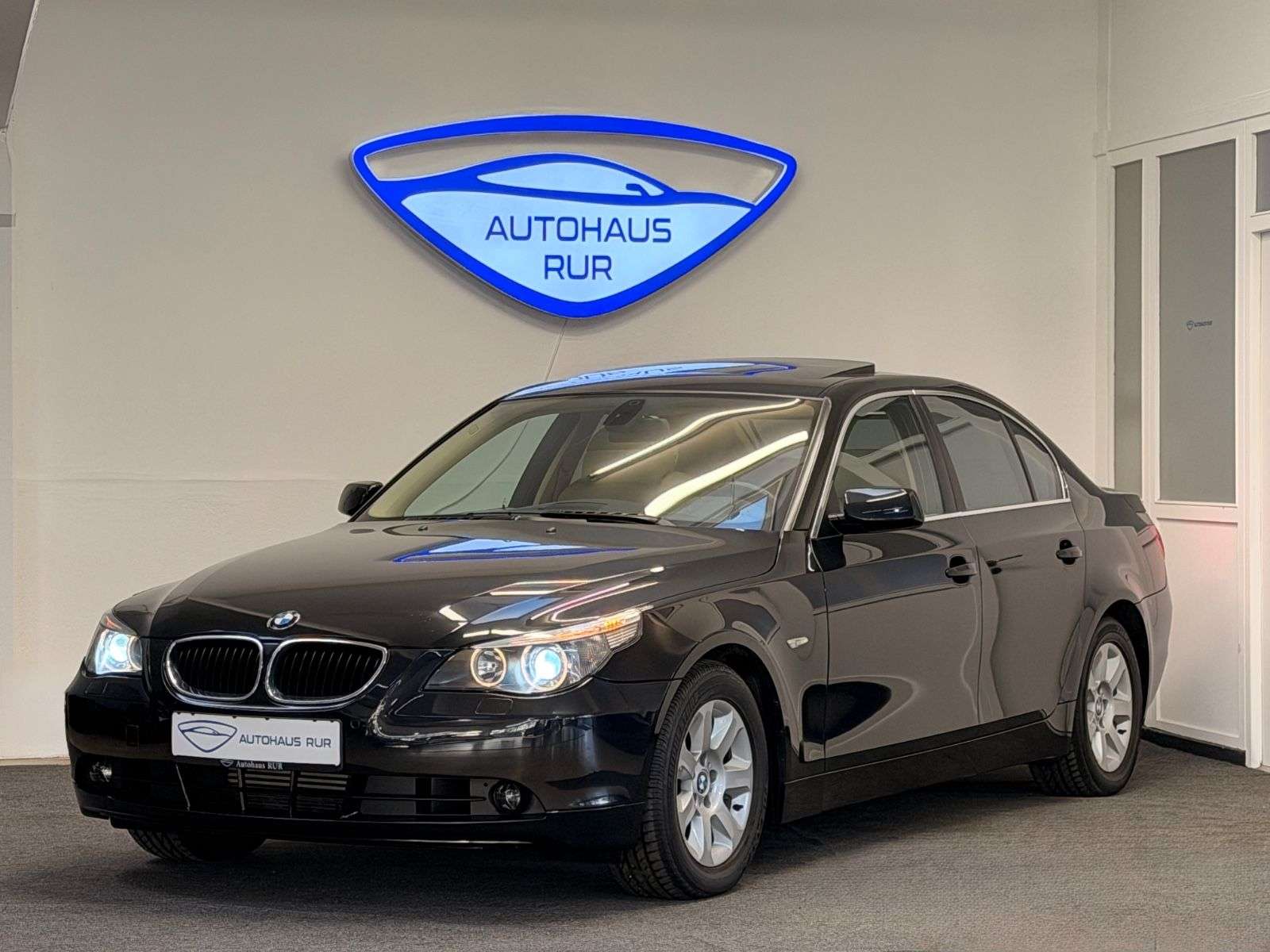BMW 530