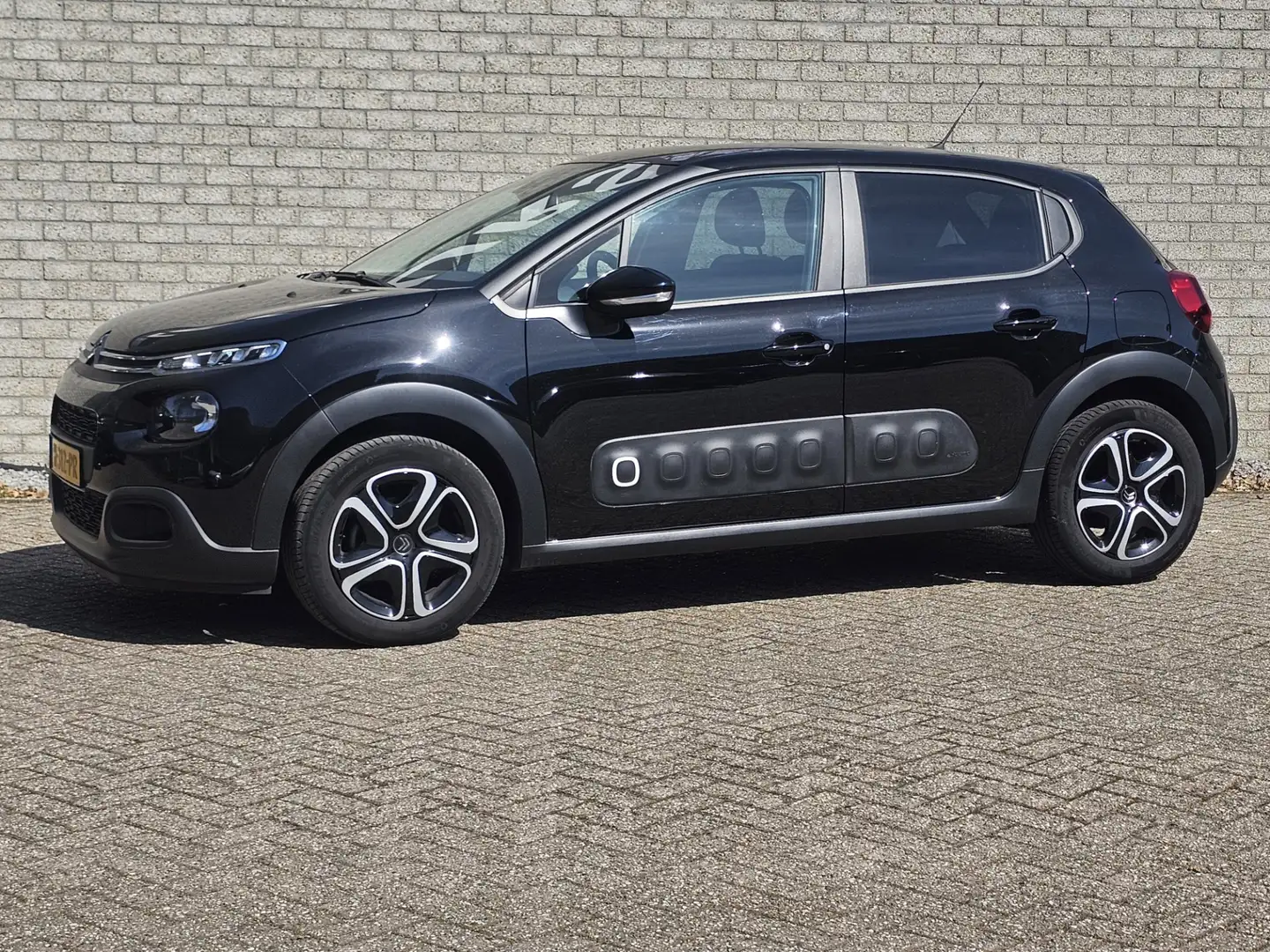 Citroen C3 1.2 PureTech S&S Feel Edition Navi/Pdc Noir - 2