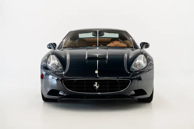 Ferrari California 4.3i V8 Perfect condition - Full Ferrari Service