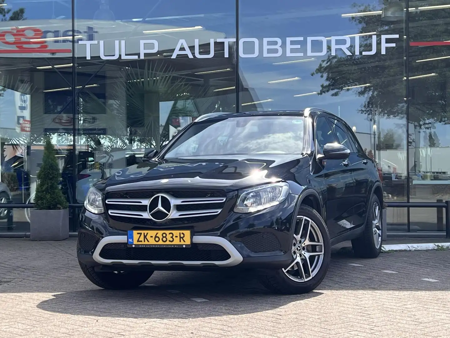 Mercedes-Benz GLC 250 d 4MATIC Prestige Topstaat gezien KM! Zwart - 1