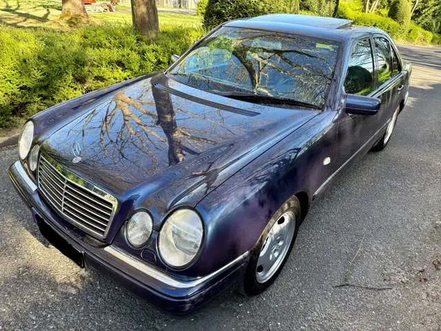 Mercedes-Benz 230 E Avantg.Autom.SHD Klima 95tkm Scheckheft