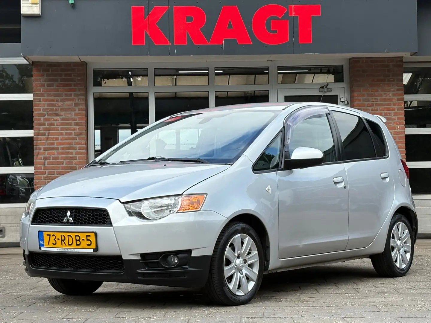 Mitsubishi Colt Edition Two 1.3 95 pk - 5drs - lichtmetaal - zuini Grijs - 1