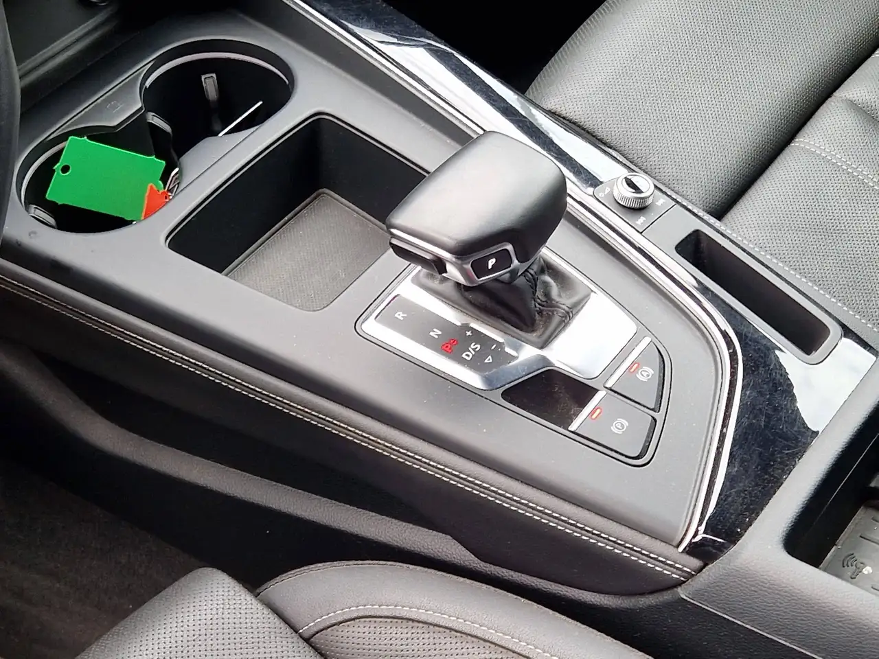 Audi A4 Avant. 2.0 Mild-Hybrid 40TDI quattro S line Matrix-LED S-tronic Head-Up 19" Navi DAB Euro6d, миниатюра 16