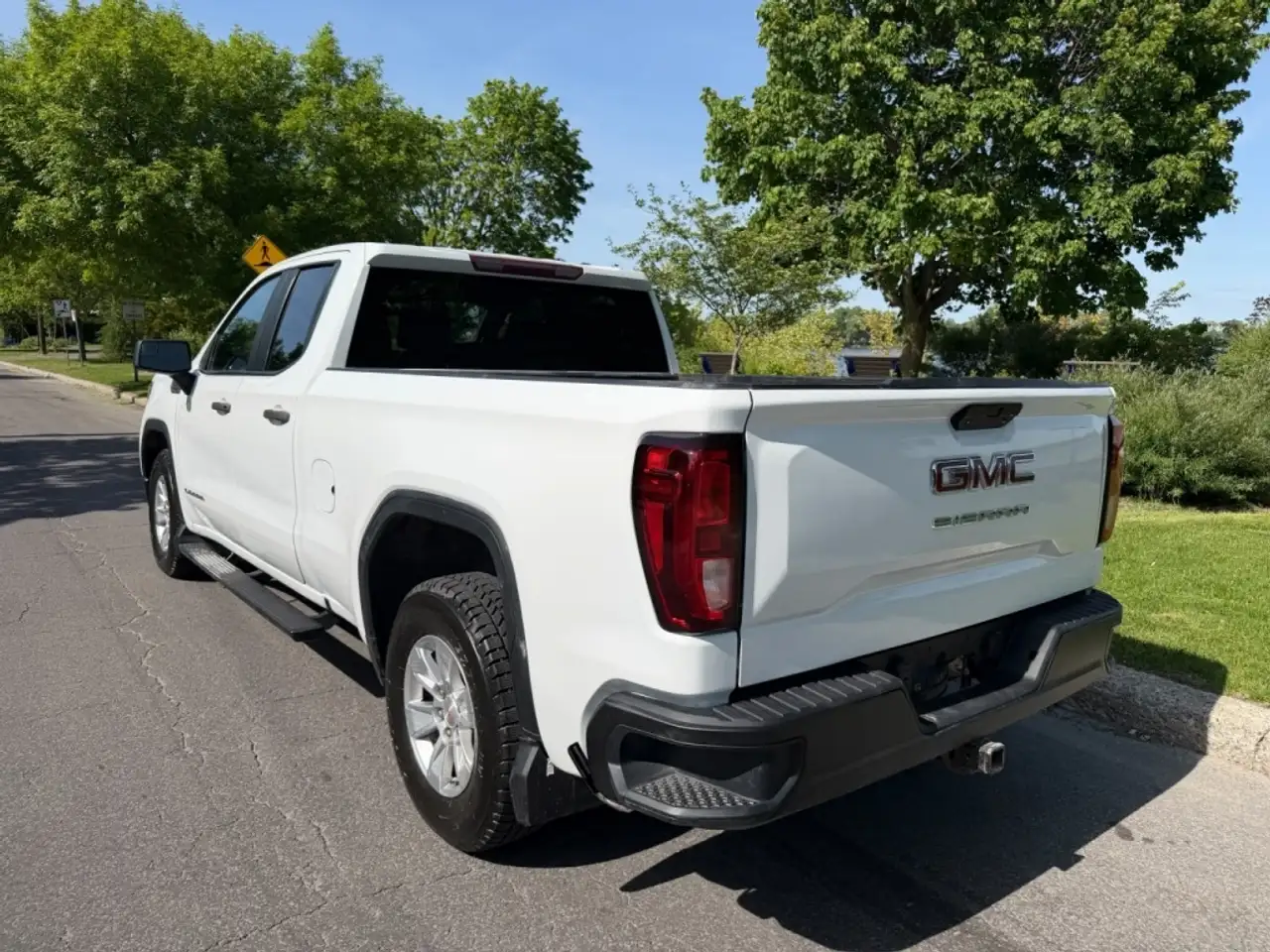 GMC Sierra 1500 снимка GMC Sierra 1500