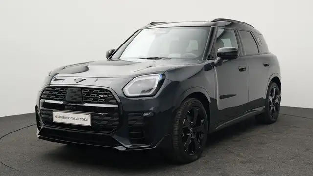 MINI Countryman S All4 John Cooper Works Trim