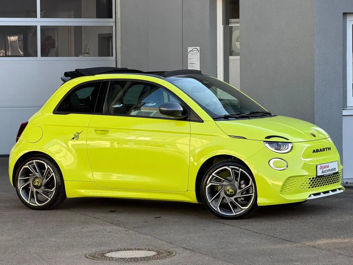 Fiat 500e Abarth Cabrio Scorpionissima VOLL 1Hd TOP! Grün - 2
