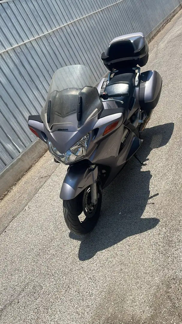 Honda ST 1300 Grau - 1