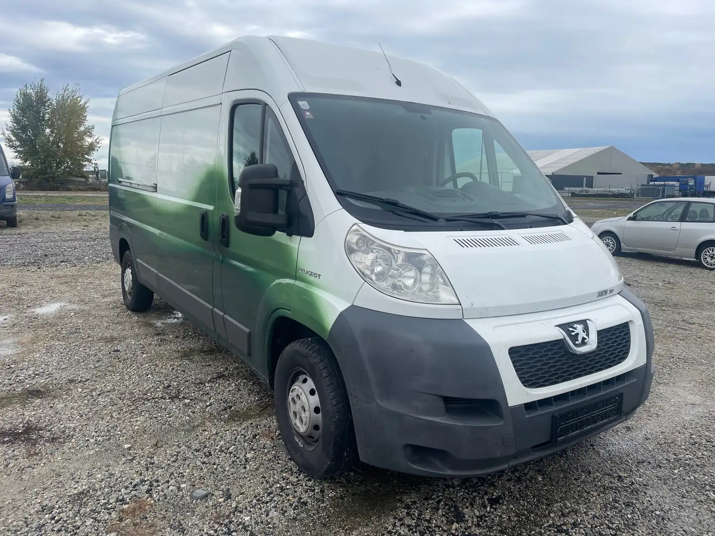 Peugeot Boxer 3.0 Hdi Weiß - 1