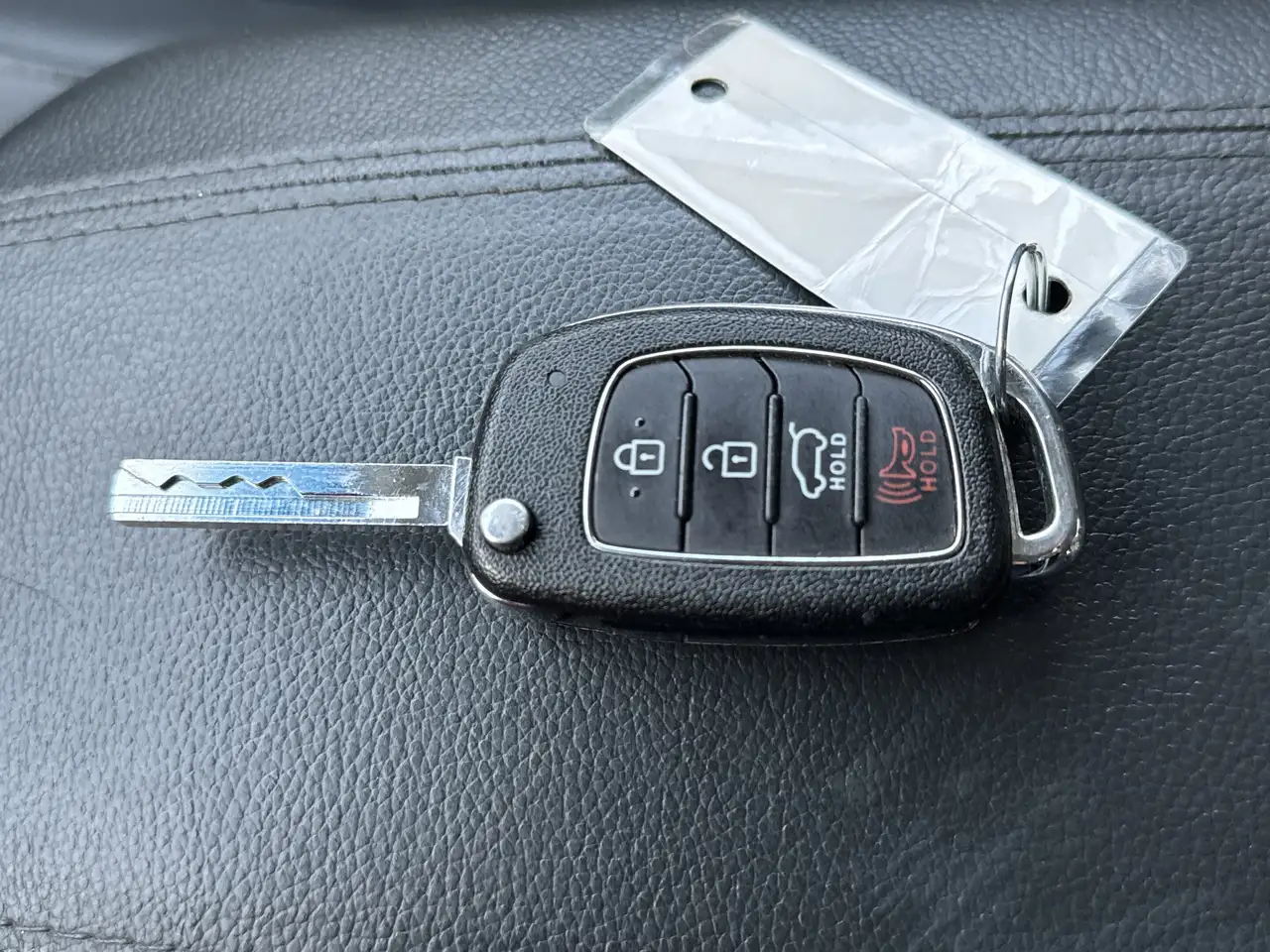 Hyundai SANTA FE снимка Hyundai SANTA FE