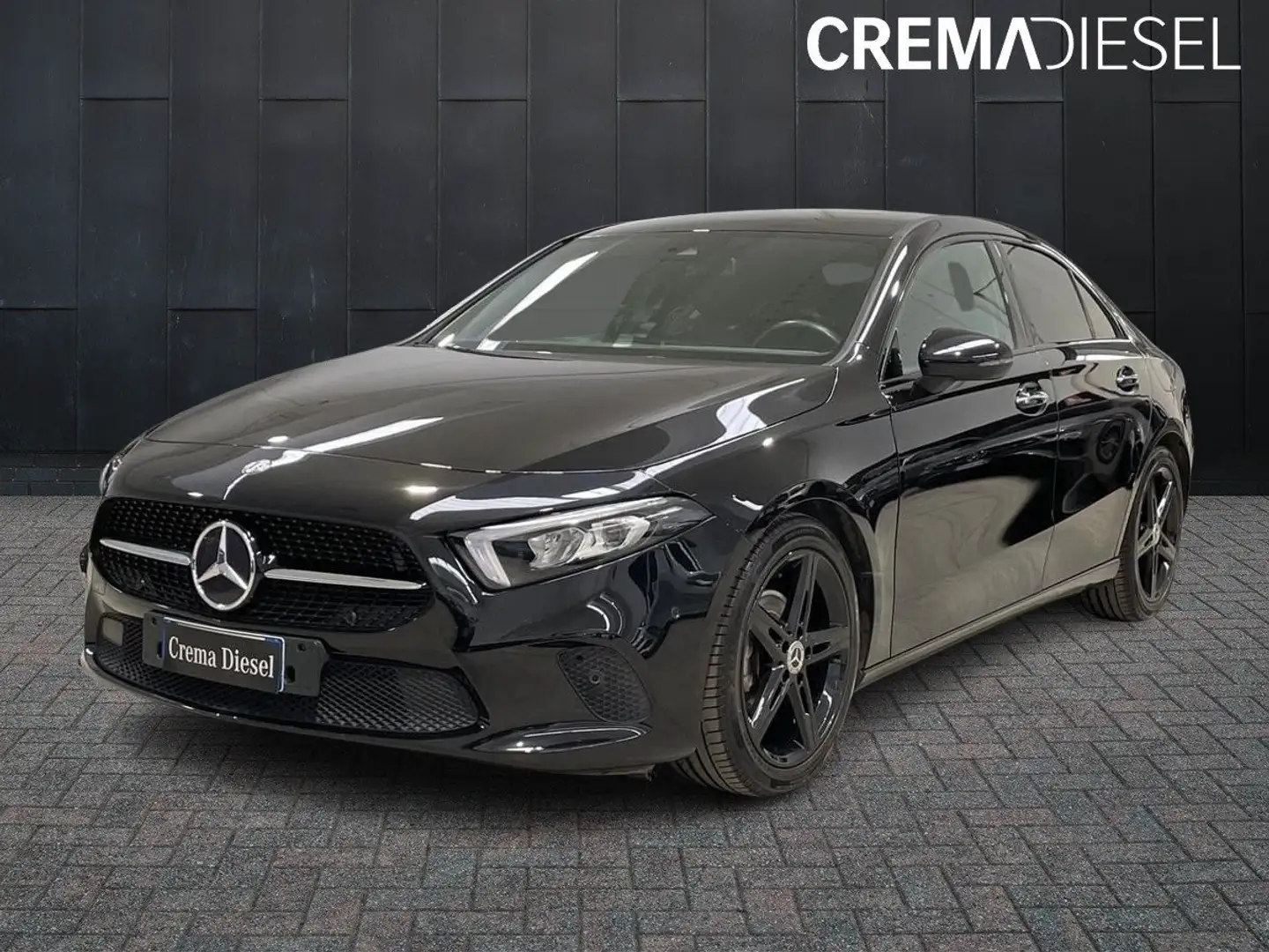 Mercedes-Benz A 180 A 180 d sedan Sport auto Nero - 1