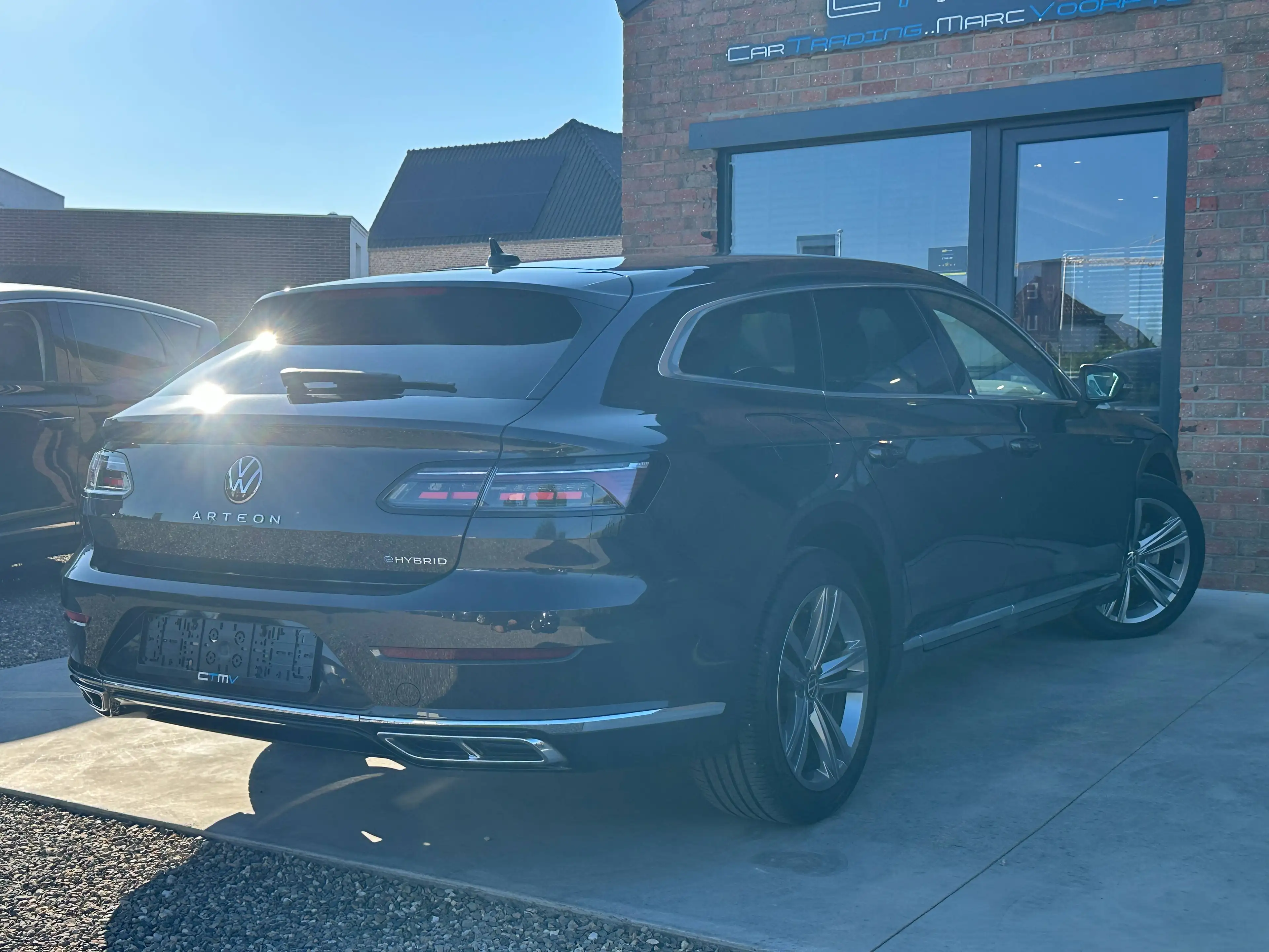 Volkswagen Arteon Shooting Brake eHybrid 1.4TSi R-Line DSG — photo 5
