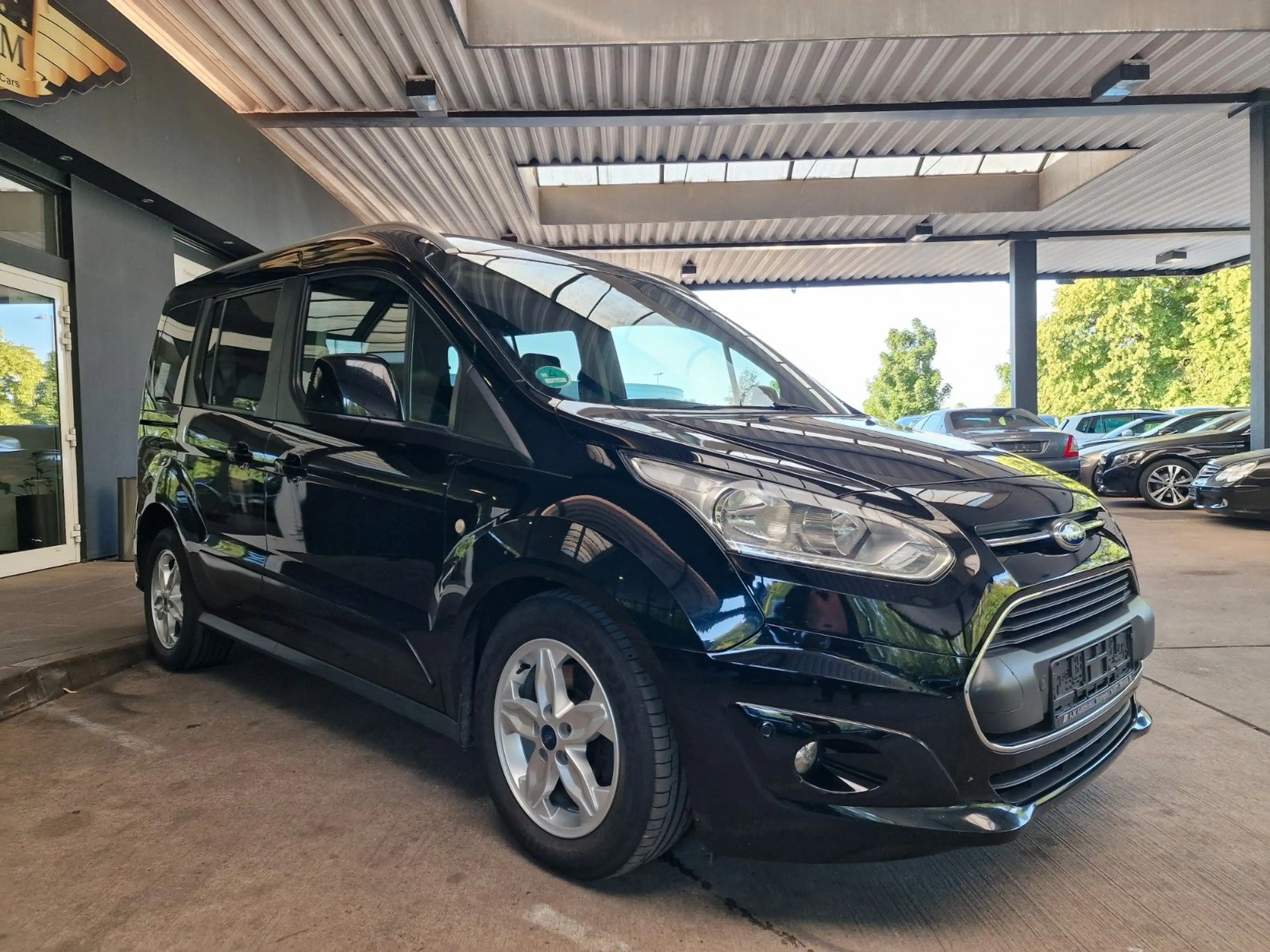 Ford Tourneo 1.5 Connect Titanium Navi/Park/Kamera — photo 8