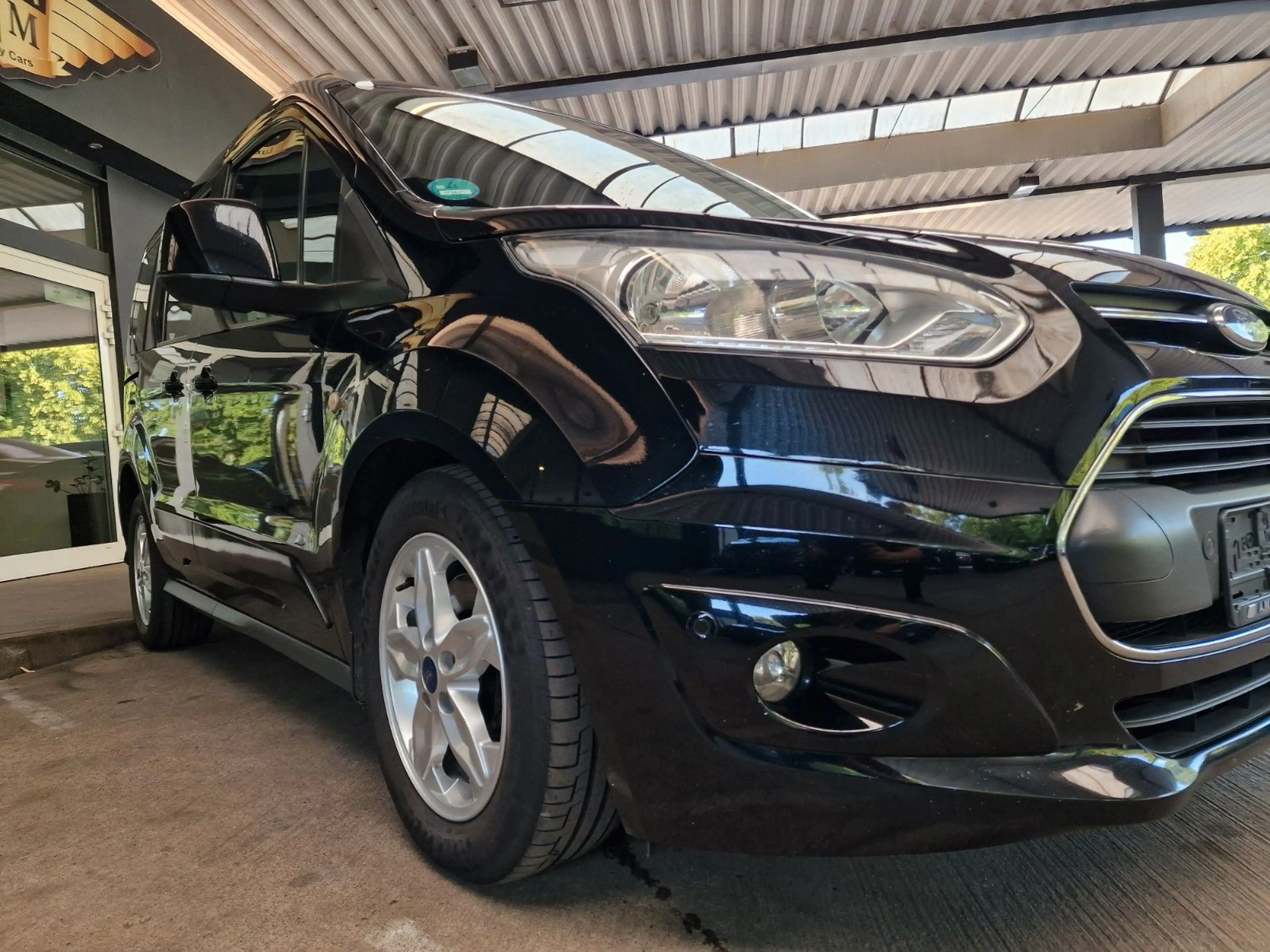 Ford Tourneo 1.5 Connect Titanium Navi/Park/Kamera — photo 9