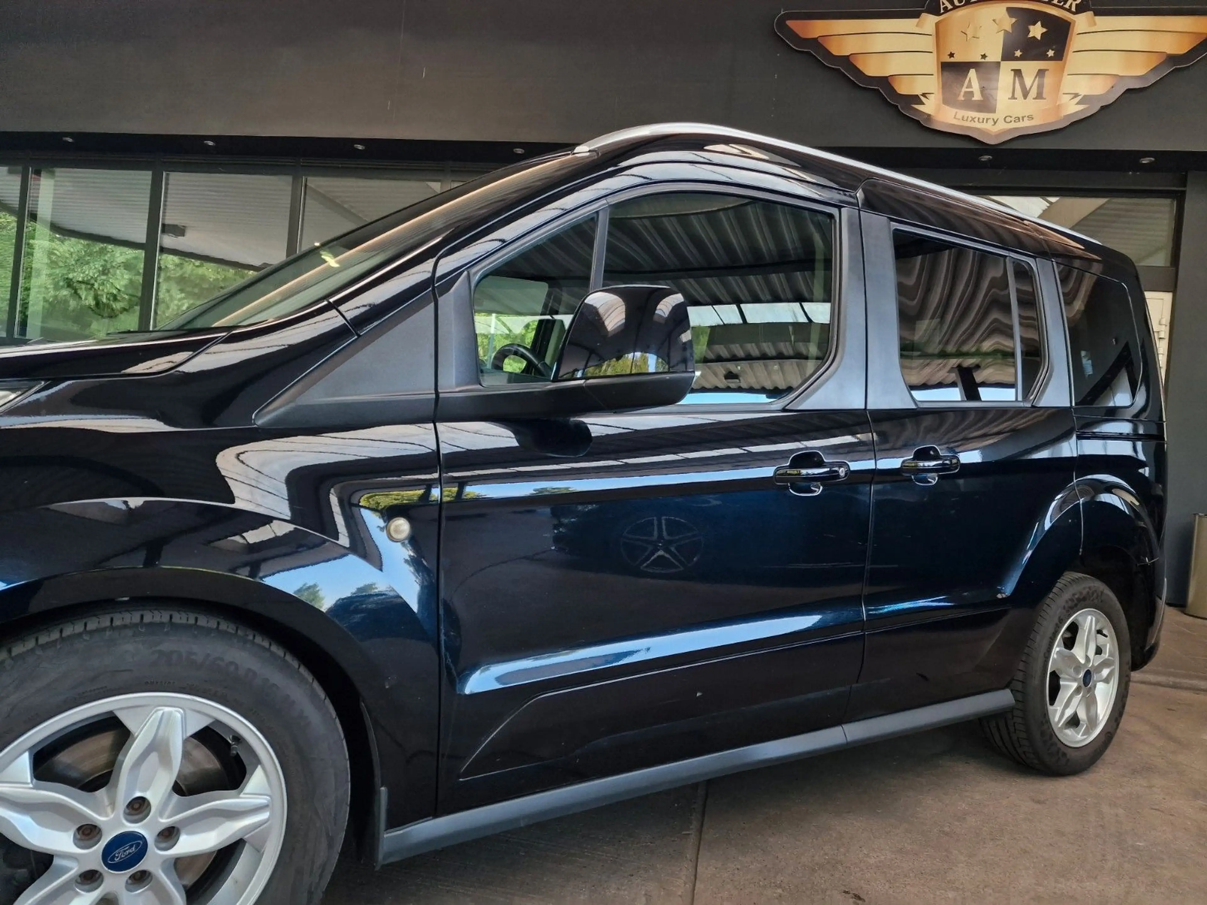 Ford Tourneo 1.5 Connect Titanium Navi/Park/Kamera — photo 6