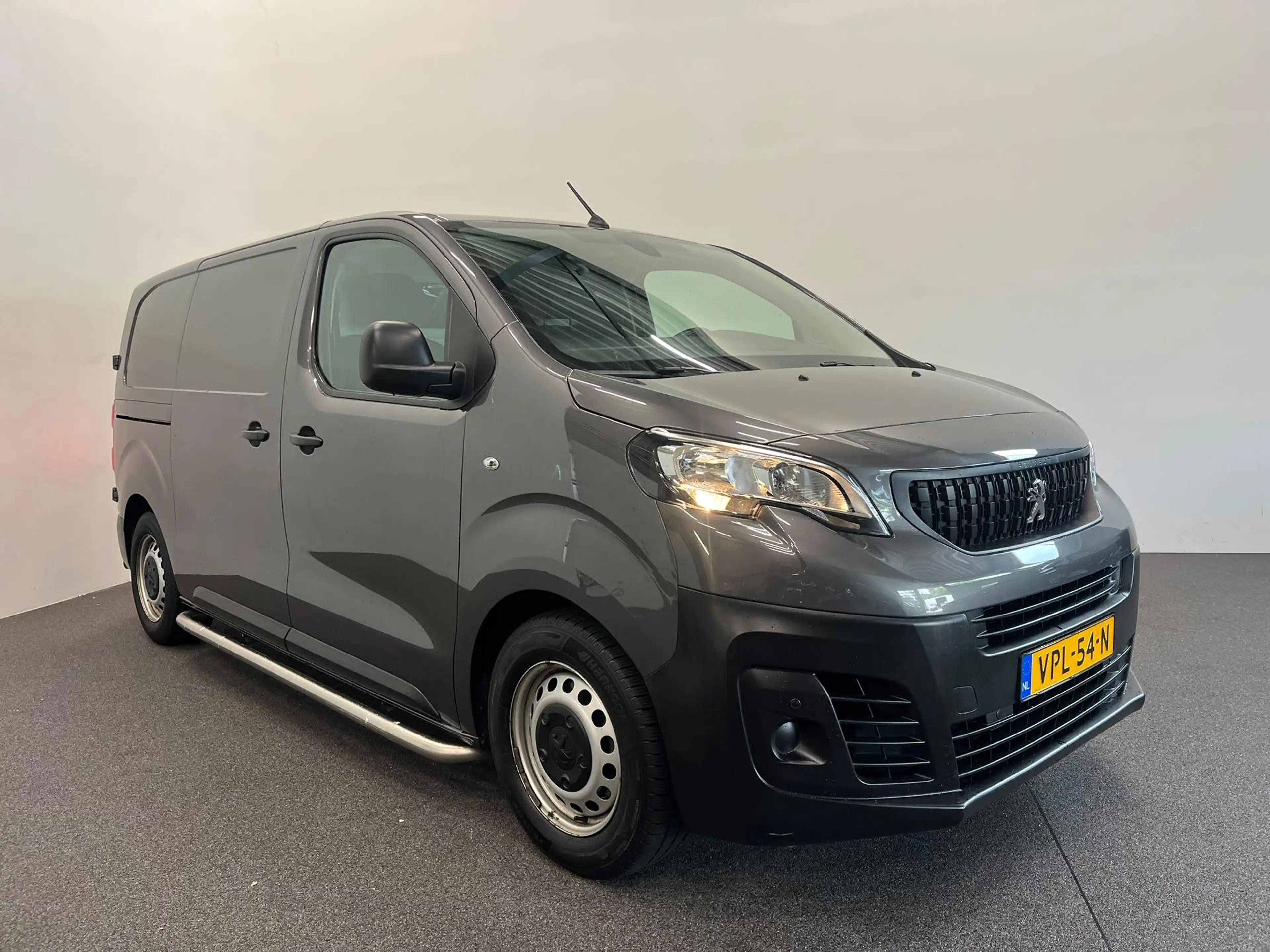 Peugeot Expert 2.0 BlueHDI 145 Standard Premium Airco Navi Cruise — photo 3