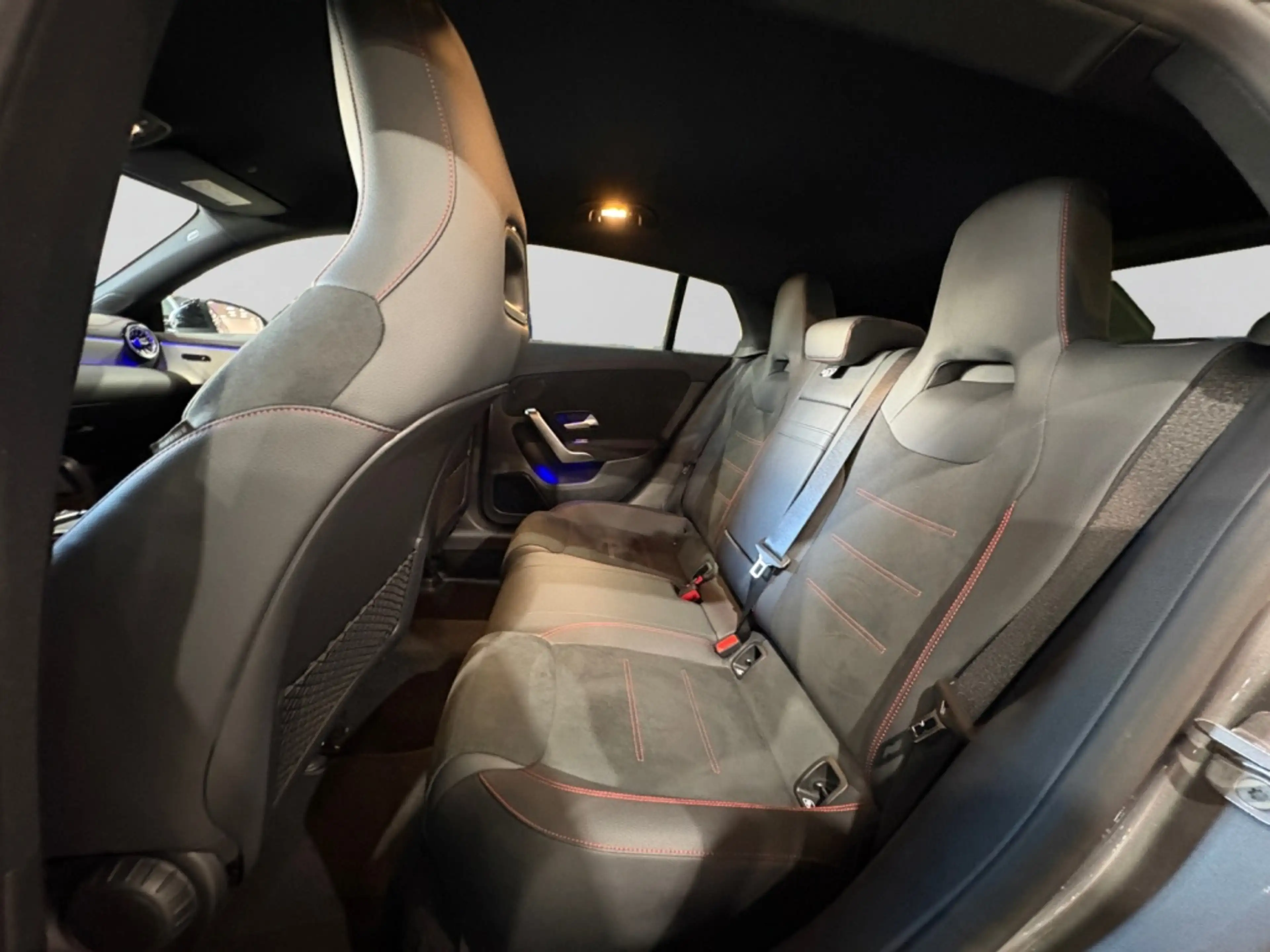 Mercedes-Benz CLA 220 d SB EDITION-AMG|MBEAM|360°|NIGHT|DISTR — photo 14