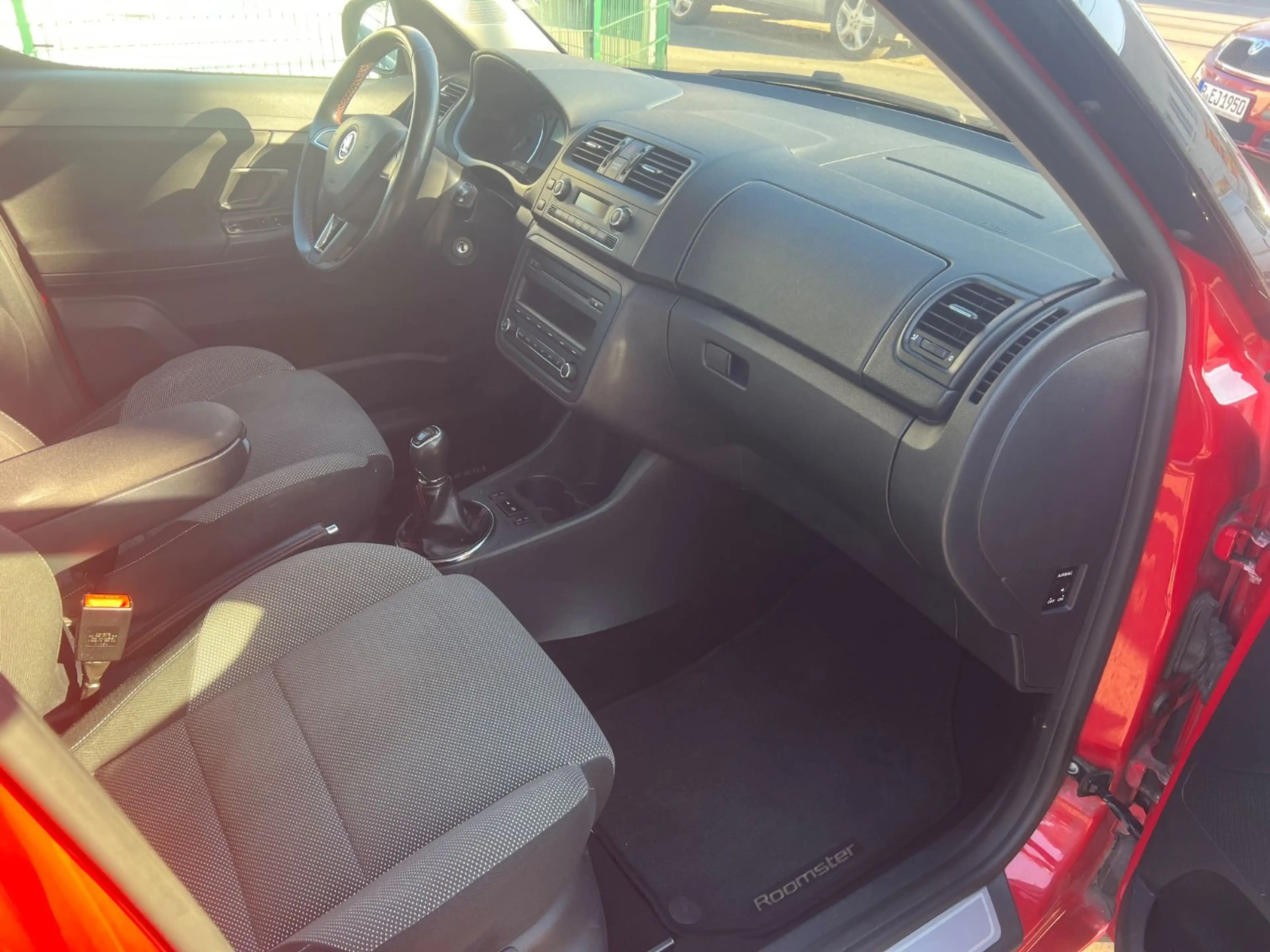 Skoda Roomster Noire Klimaautomatik+Sitzheizung — photo 8