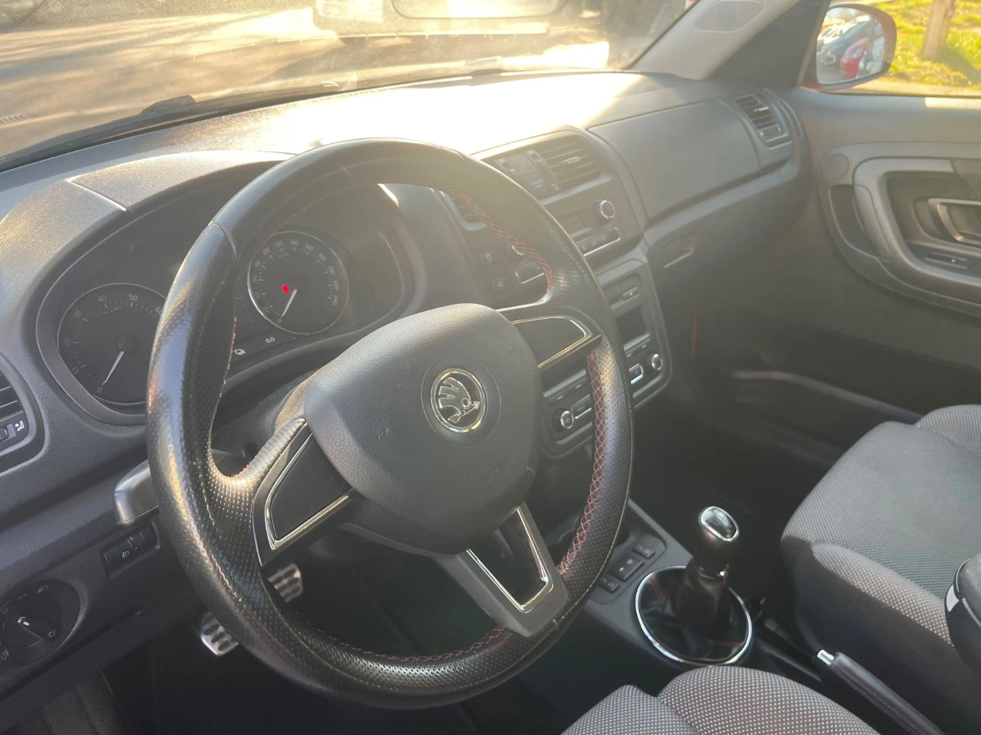 Skoda Roomster Noire Klimaautomatik+Sitzheizung — photo 12