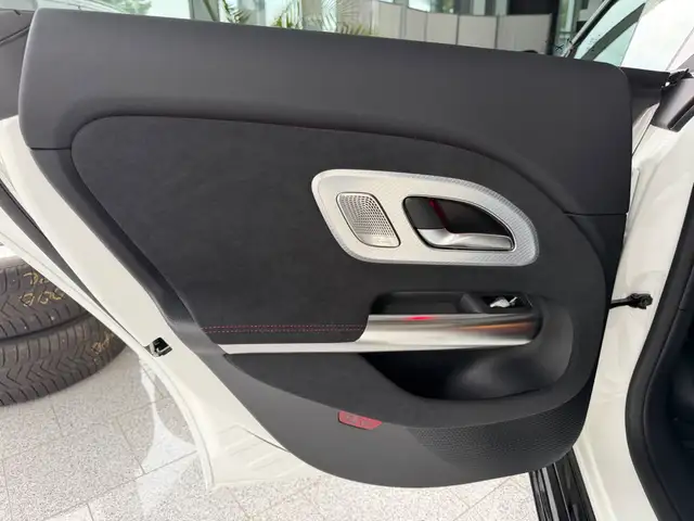 Mercedes-Benz Cla Class view 9