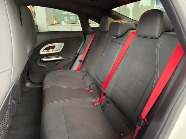 Mercedes-Benz Cla Class view 10