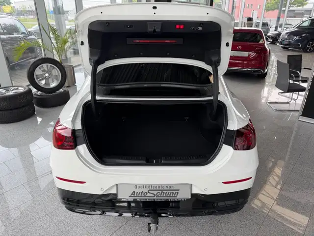 Mercedes-Benz Cla Class view 11