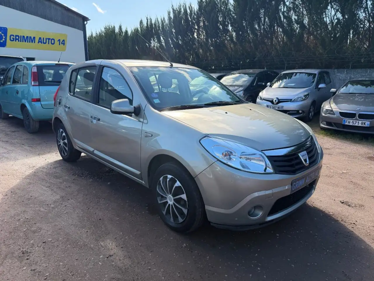 Dacia Sandero 1.4i 75ch Base