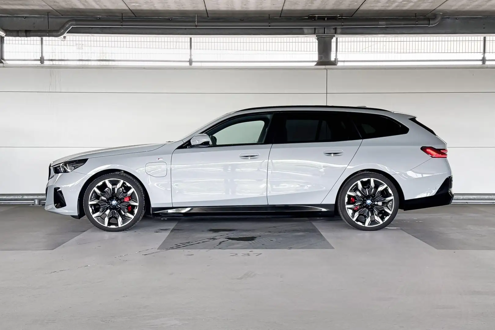 BMW 530 5 Serie Touring 530e Grigio - 2