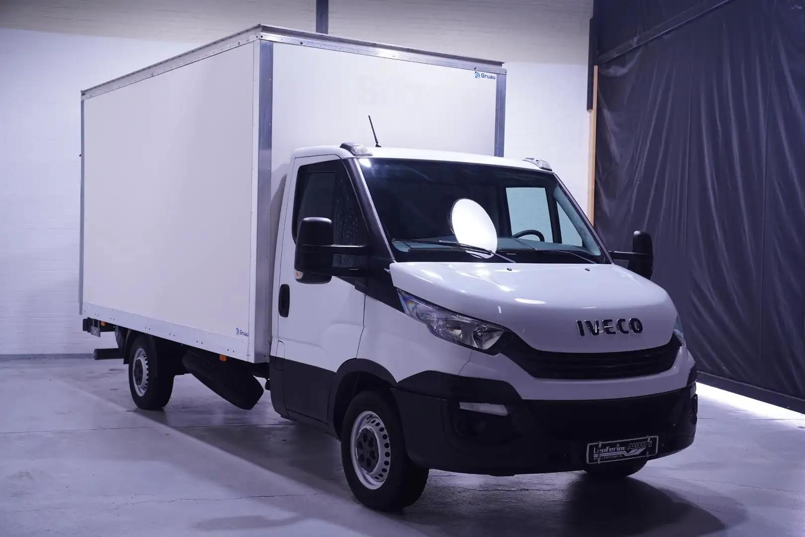 Iveco Daily 35S16 160 pk Bakwagen met Laadklep Sörensen Airco Wit - 2