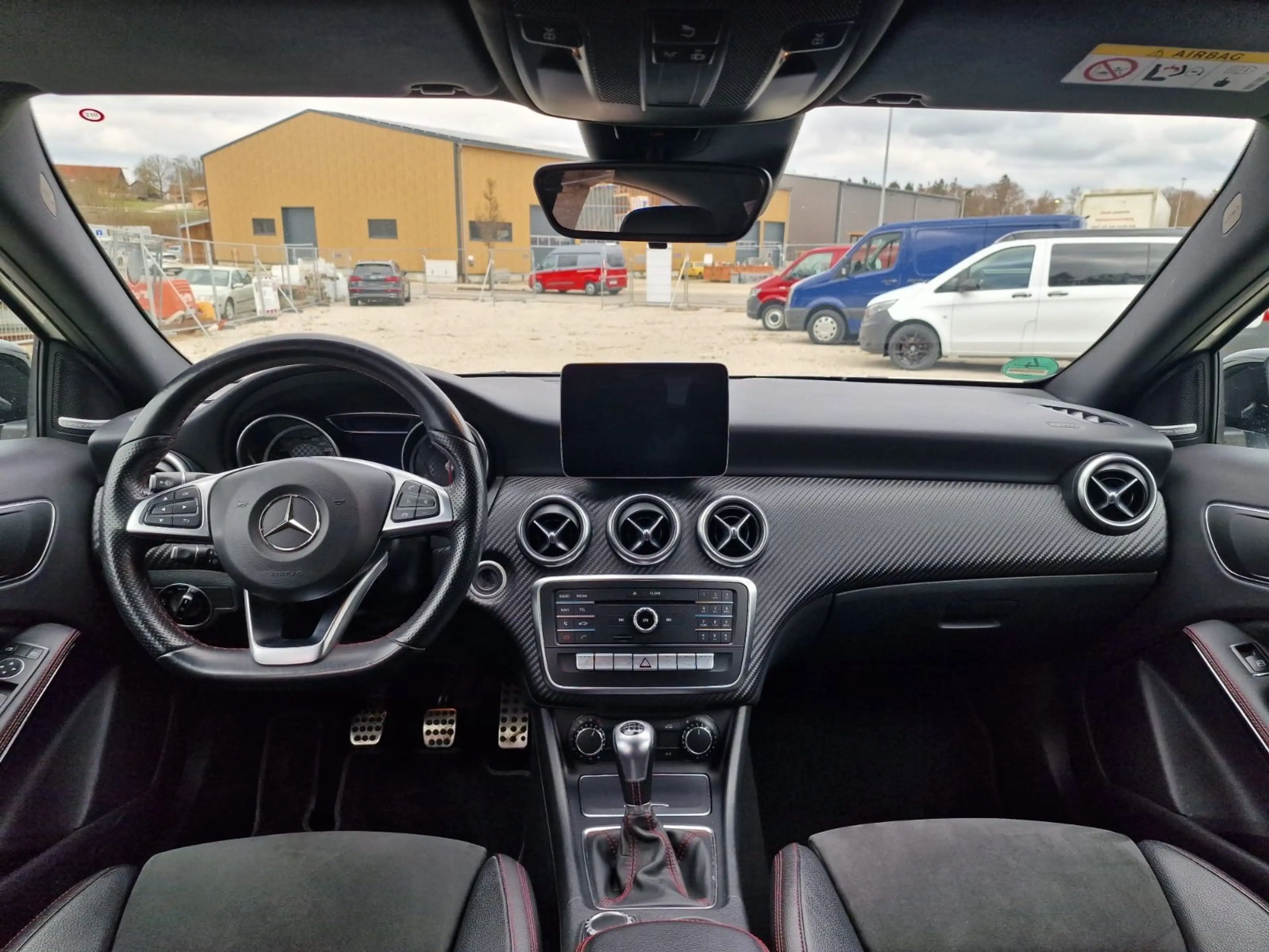 Mercedes-Benz A 200 BlueEfficiency *Amg-Night-Paket*H&K*LED* — photo 8