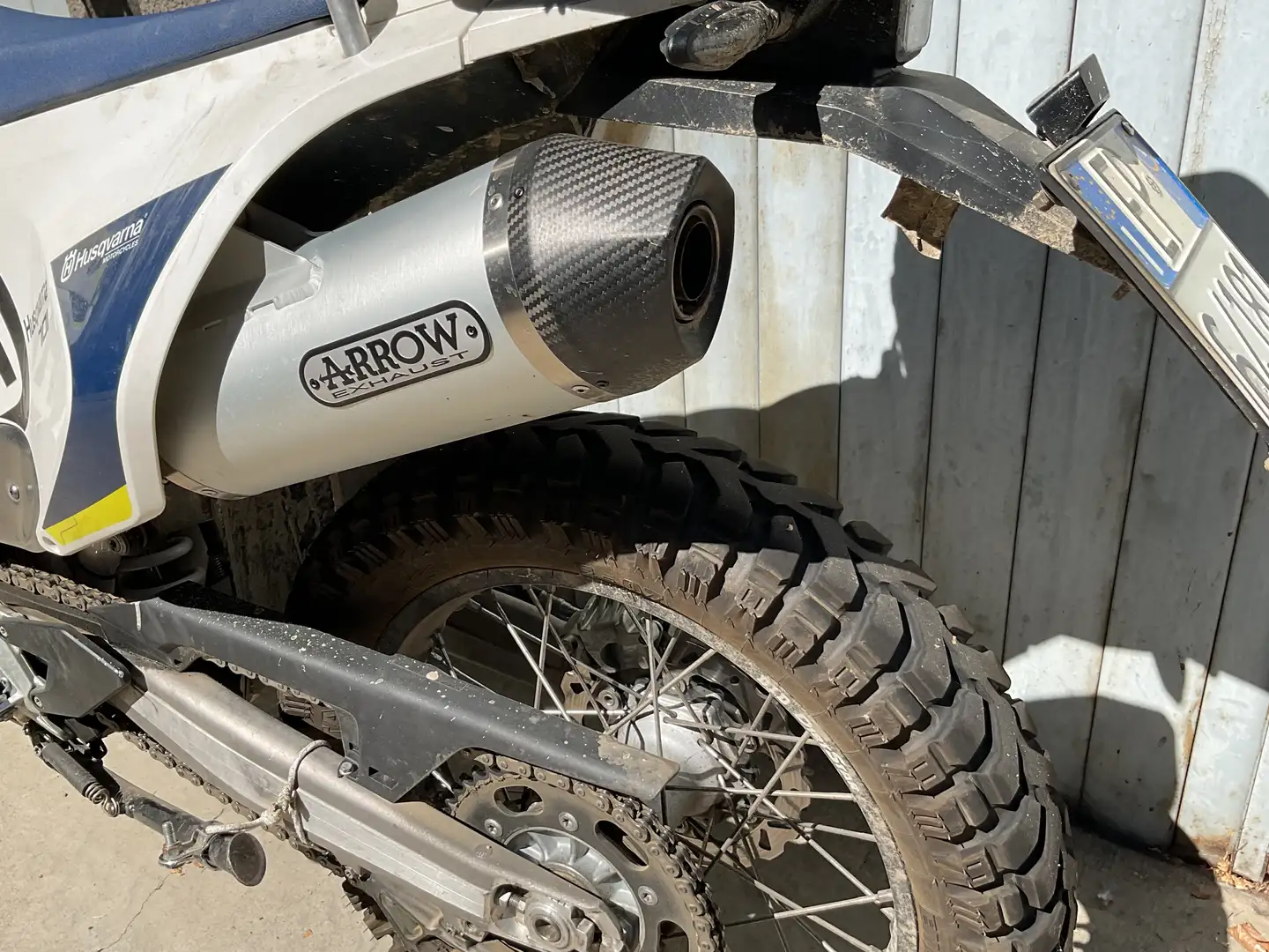 Husqvarna 701 Enduro Bílá - 2