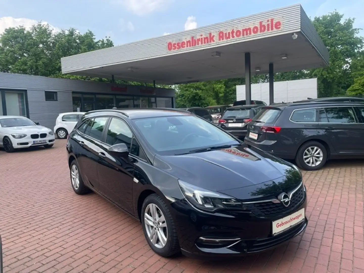 Opel Astra Sports Tourer*Navi*PDC*LED*CarPlay*Tempoma Noir - 1