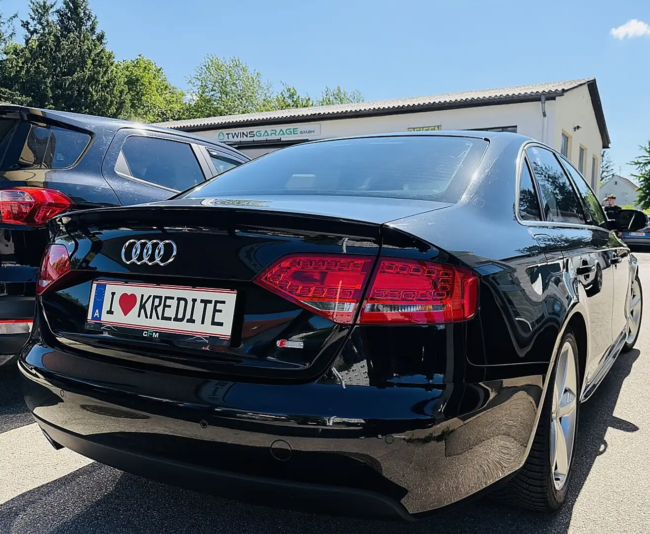 Audi A4 2,0 TDI DPF Schwarz - 2