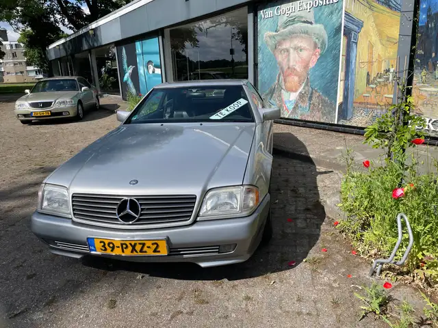 Mercedes-Benz SL 320 320