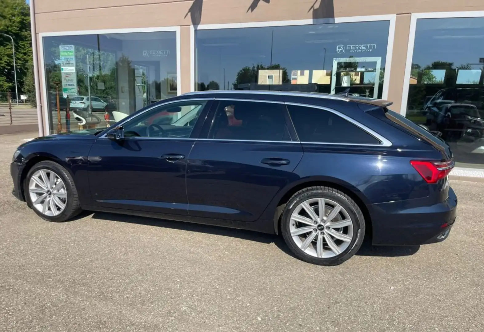 Audi A6 Avant 35 2.0 TDI S tronic Business Design Blu/Azzurro - 2