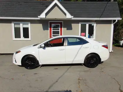 2015 Toyota Corolla Sedan