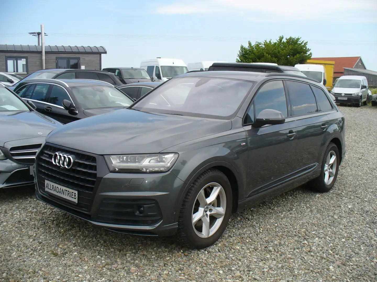 Audi Q7 3.0 TDI quattro tiptronic,7-Sitzer,Vollausstattung Grijs - 2