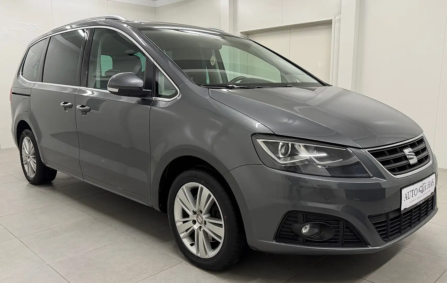 SEAT Alhambra Executive 2,0 TDI*7-Sitzer*Xenon*8Fach* Gris - 2