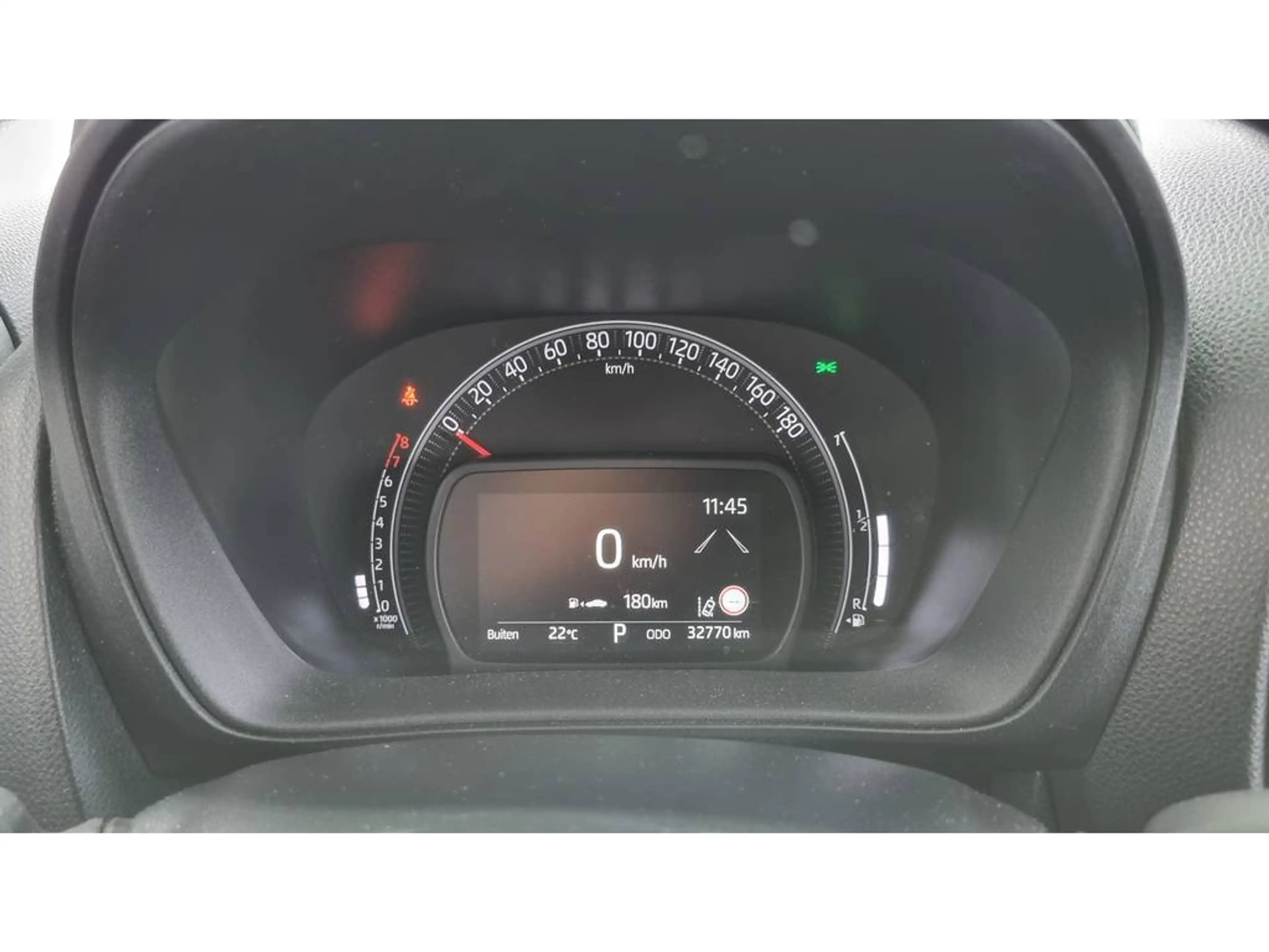 Toyota Aygo X 1.0 VVT-i First Automaat | Apple/Android | Stoelve — photo 12