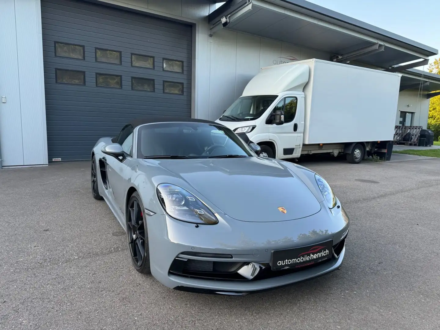 Porsche Boxster 718 Boxster GTS 4.0 Šedá - 2