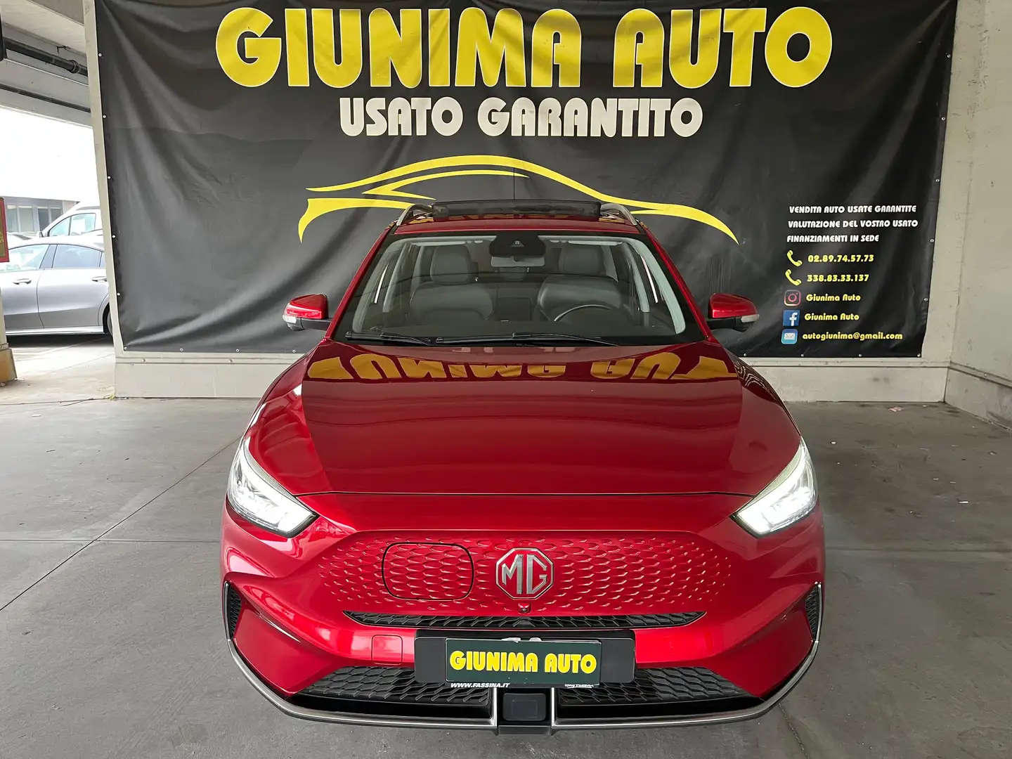 MG ZS ZS EV 2022 EV Luxury Standard Range Rouge - 2