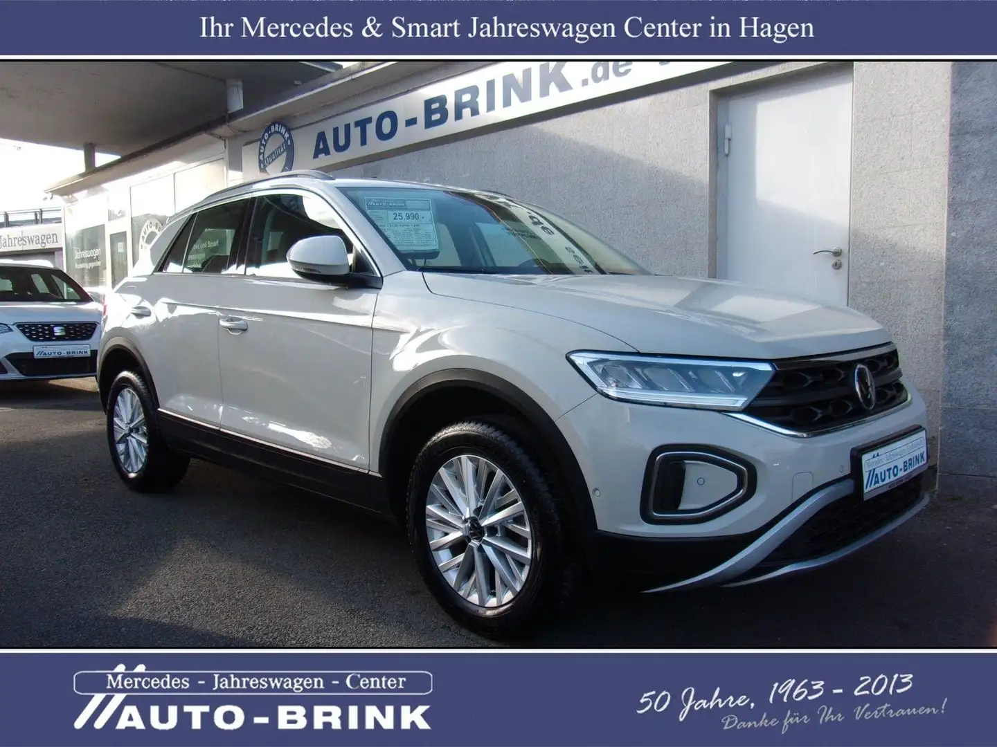 Volkswagen T-Roc 1.5 DSG Life Navi/akt.PTS/abn. AHK/LED Grau - 1