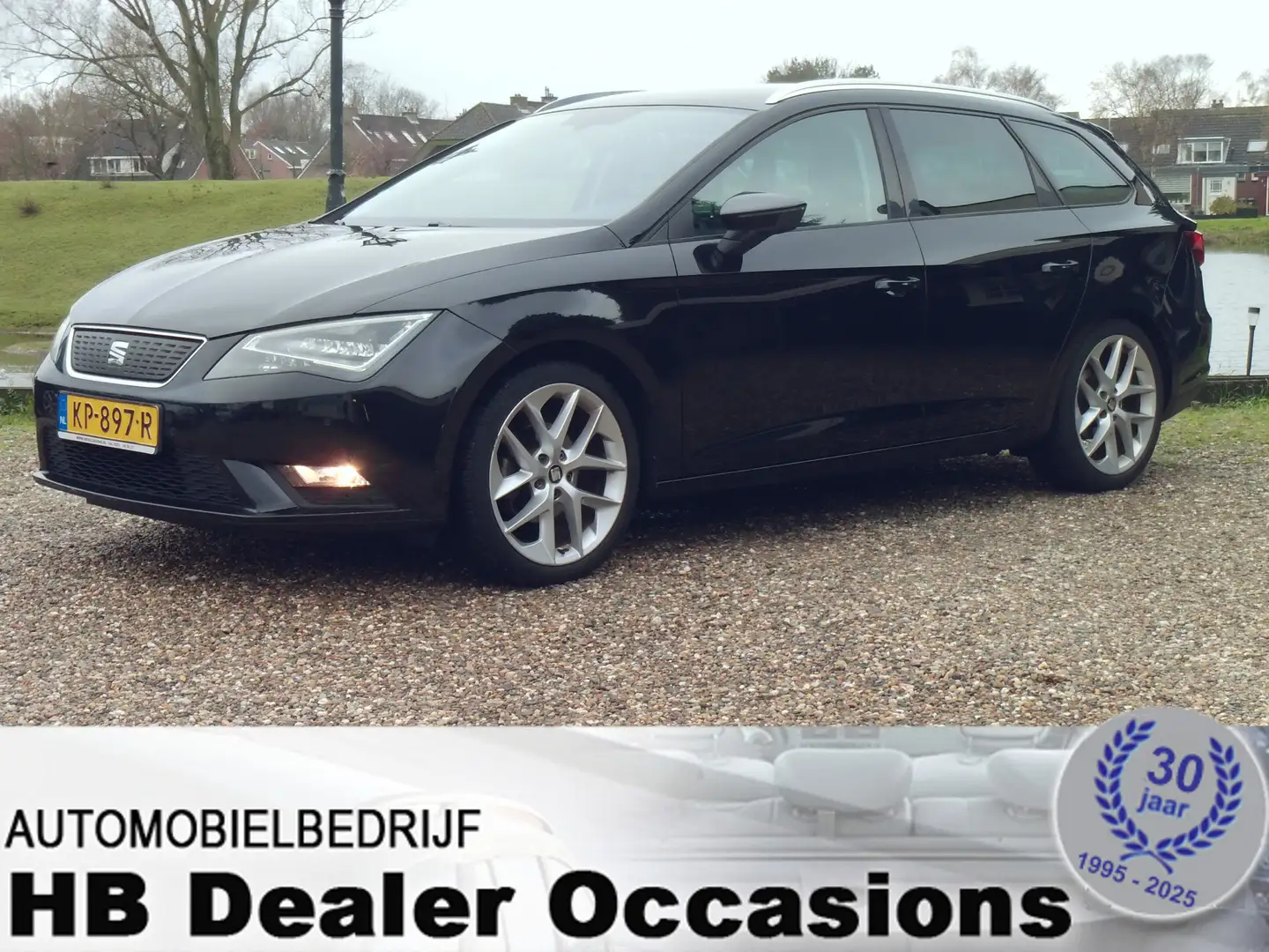SEAT Leon ST 1.0 EcoTSI Style Connect - Airco - Navigatie - Noir - 1