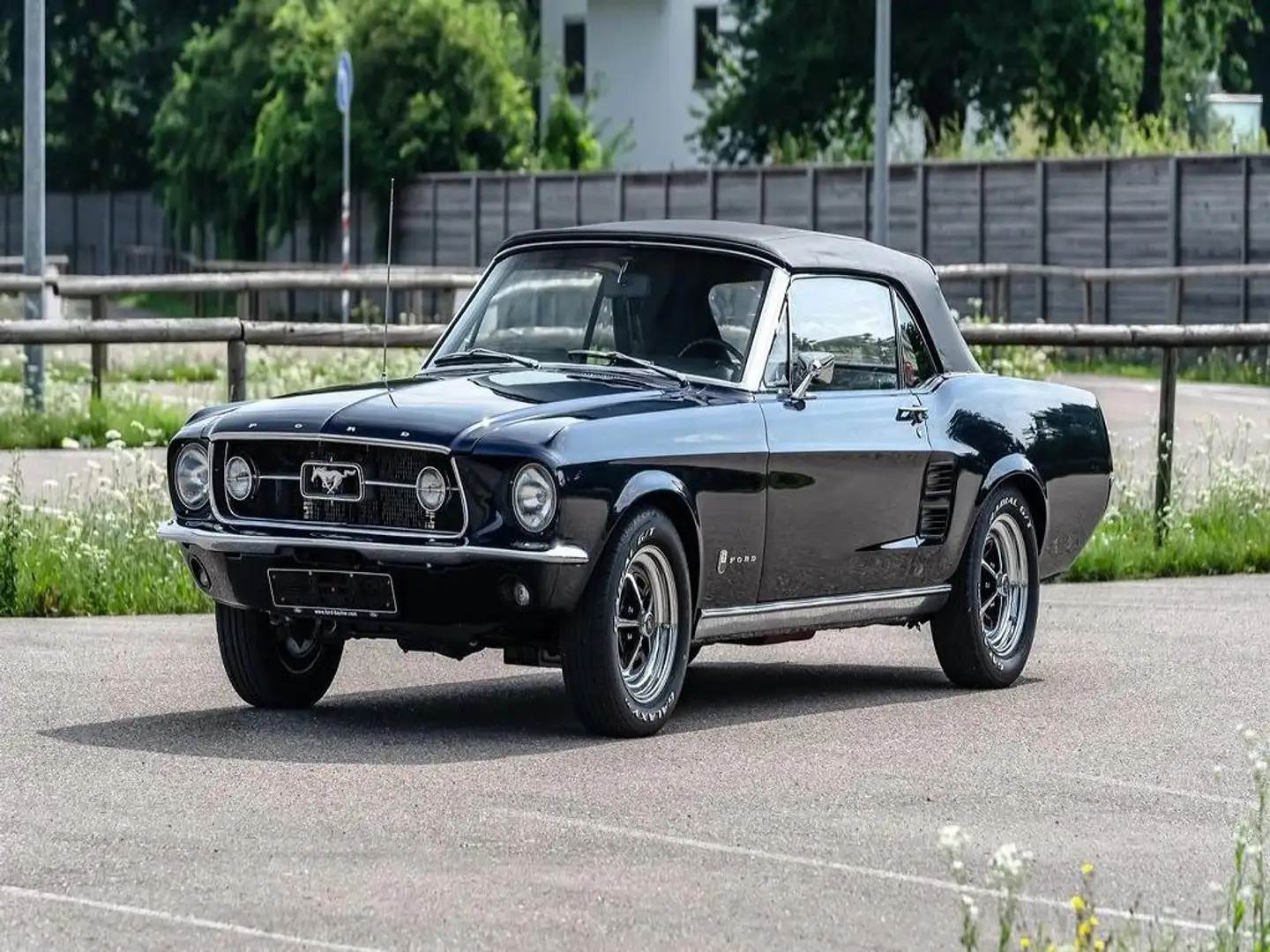 Ford Mustang Mustang T5-Elegance Meets American Muscle! Blu/Azzurro - 2